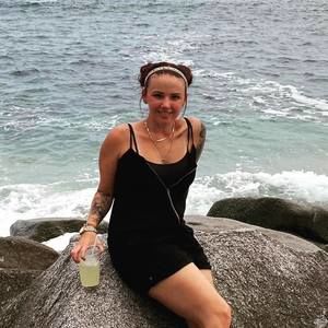 Meet your Posher, Mandy